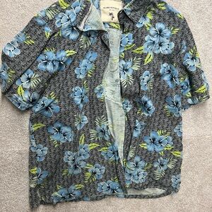 Island Republic Blue Floral Shirt